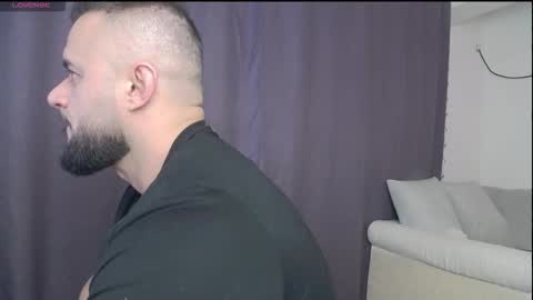 Snapshot of rickymiami1 chatting on 02/12/26, 08:15 rickymiami1 online show from 02/12/26, 08:15