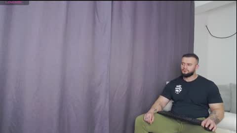 Snapshot of rickymiami1 chatting on 03/04/26, 07:20 rickymiami1 online show from 03/04/26, 07:20