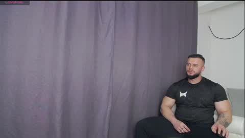 Snapshot of rickymiami1 chatting on 03/15/26, 07:09 rickymiami1 online show from 03/15/26, 07:09