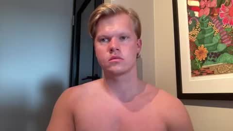 Snapshot of rico_self_facial chatting on 06/19/26, 03:27 Rico online show from 06/19/26, 03:27