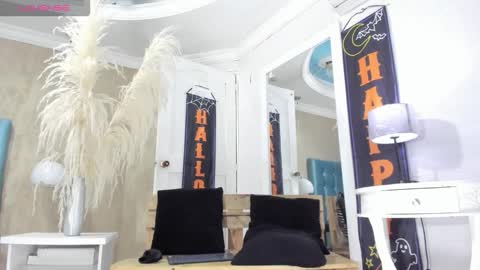 RicoBrowm online show from 10/19/25, 04:35