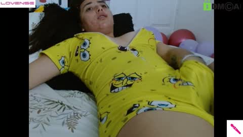 Snapshot of ricocandy chatting on 02/15/25, 10:22 Candy online show from 02/15/25, 10:22