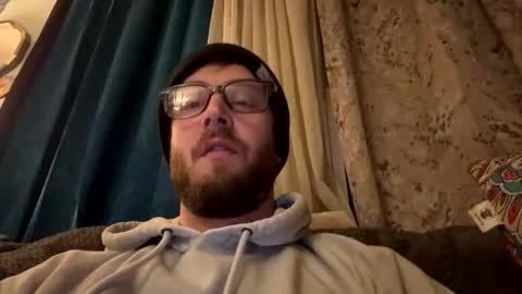 Snapshot of ricracks11 chatting on 03/26/26, 01:33 ricracks11 online show from 03/26/26, 01:33