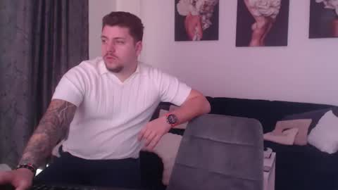 Snapshot of riderrandy chatting on 12/02/25, 10:31 Rider Randy online show from 12/02/25, 10:31