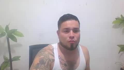 Snapshot of riderrc chatting on 10/19/25, 04:35 DIRYRC online show from 10/19/25, 04:35