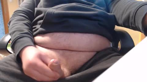 Snapshot of riemen78 chatting on 02/14/25, 08:31 riemen78 online show from 02/14/25, 08:31