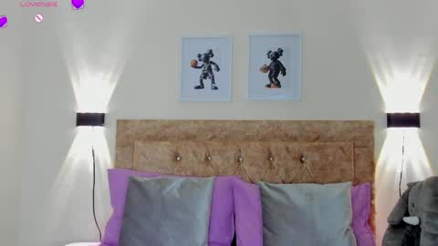 Snapshot of rihana_hot01 chatting on 04/02/26, 12:14 ri ri online show from 04/02/26, 12:14