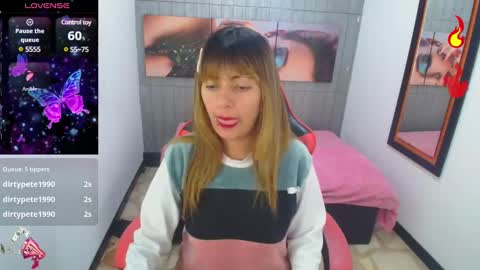 Snapshot of rihana_milan chatting on 02/28/25, 09:12 RIHANA online show from 02/28/25, 09:12