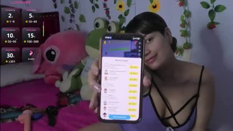 Snapshot of rihana_milan chatting on 10/18/25, 09:59 RIHANA online show from 10/18/25, 09:59