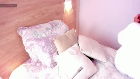 Sara online show from 02/18/26, 10:00