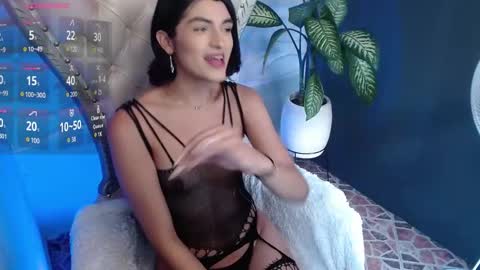 Snapshot of rihannagil chatting on 12/17/25, 03:18 rihanna online show from 12/17/25, 03:18