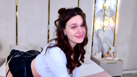 Rihanna online show from 01/31/26, 07:11