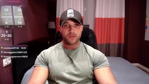 Snapshot of rikadler chatting on 11/16/25, 04:01 rikadler online show from 11/16/25, 04:01