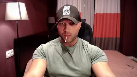 Snapshot of rikadler chatting on 11/25/25, 03:01 rikadler online show from 11/25/25, 03:01