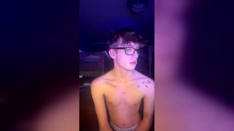 Snapshot of rileybex chatting on 04/26/26, 01:36 RileyBex online show from 04/26/26, 01:36