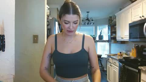 riley depp online show from 02/25/25, 10:39