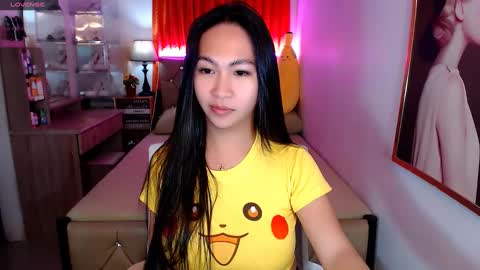 Snapshot of rileymillerx chatting on 01/03/25, 05:20 Riley online show from 01/03/25, 05:20