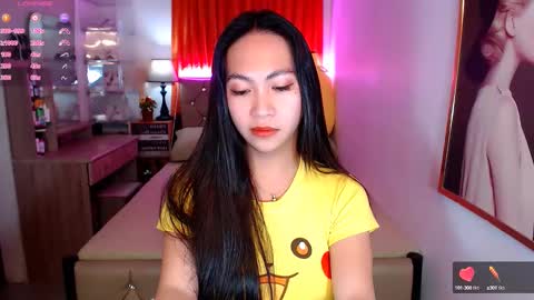 Snapshot of rileymillerx chatting on 01/04/25, 08:28 Riley online show from 01/04/25, 08:28