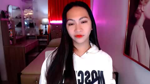 Snapshot of rileymillerx chatting on 01/09/25, 11:47 Riley online show from 01/09/25, 11:47