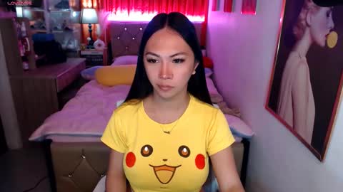 Snapshot of rileymillerx chatting on 03/09/25, 01:46 Riley online show from 03/09/25, 01:46