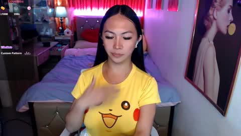 Snapshot of rileymillerx chatting on 03/10/25, 03:52 Riley online show from 03/10/25, 03:52