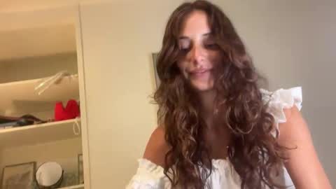 Riley online show from 10/15/25, 05:02