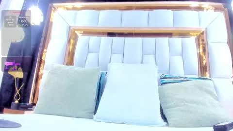 Riley online show from 12/05/25, 11:52