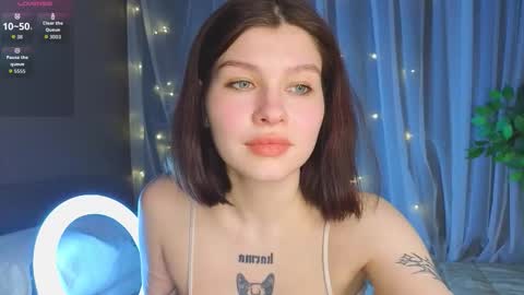 Snapshot of rinaanderson chatting on 03/19/26, 03:38 Hi Rina and April are here Glad to see you in our room PVT is open online show from 03/19/26, 03:38