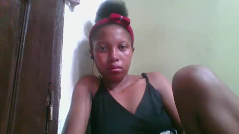 Snapshot of rinah654271 chatting on 04/18/26, 07:07 rinah654271 online show from 04/18/26, 07:07