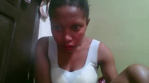 Snapshot of rinah654271 chatting on 04/22/26, 03:20 rinah654271 online show from 04/22/26, 03:20