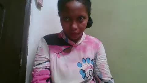 Snapshot of rinah654271 chatting on 05/03/26, 07:36 rinah654271 online show from 05/03/26, 07:36