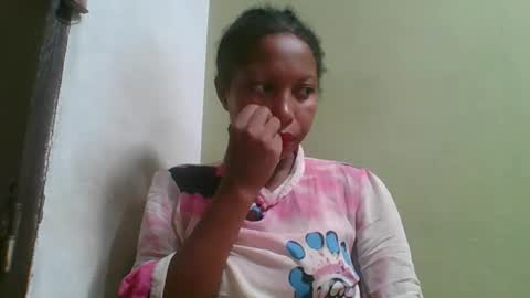 Snapshot of rinah654271 chatting on 05/04/26, 02:29 rinah654271 online show from 05/04/26, 02:29