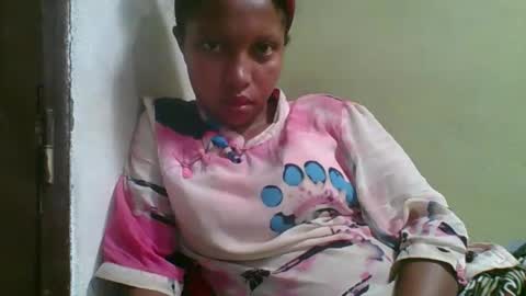 Snapshot of rinah654271 chatting on 05/09/26, 04:56 rinah654271 online show from 05/09/26, 04:56