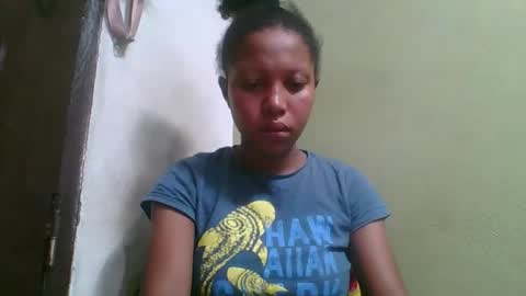 Snapshot of rinah654271 chatting on 05/29/26, 03:04 rinah654271 online show from 05/29/26, 03:04