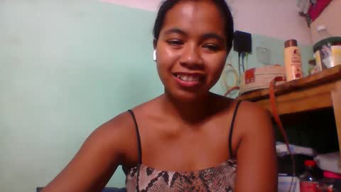 Snapshot of rinah856024 chatting on 04/01/26, 03:20 rinah856024 online show from 04/01/26, 03:20