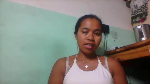 Snapshot of rinah856024 chatting on 04/16/26, 03:46 rinah856024 online show from 04/16/26, 03:46
