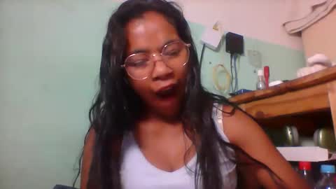 Snapshot of rinah856024 chatting on 04/26/26, 02:48 rinah856024 online show from 04/26/26, 02:48