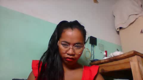 Snapshot of rinah856024 chatting on 04/28/26, 04:17 rinah856024 online show from 04/28/26, 04:17