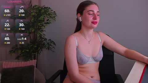 Snapshot of rinaklark chatting on 04/10/26, 10:58 Rina online show from 04/10/26, 10:58