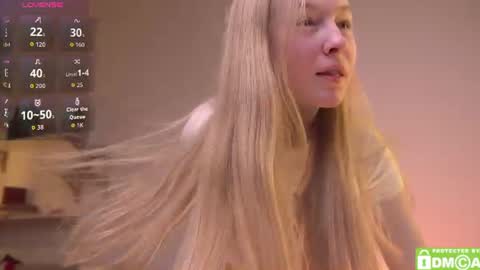 My friends call me Vivi or Rina online show from 06/18/26, 05:51