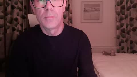 Snapshot of ringomar chatting on 11/19/25, 07:30 Rob online show from 11/19/25, 07:30