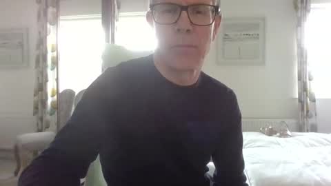 Snapshot of ringomar chatting on 11/22/25, 11:42 Rob online show from 11/22/25, 11:42