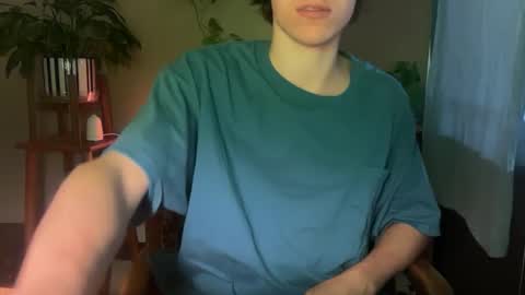 Snapshot of rio_inquieto chatting on 09/17/25, 01:40 rio_inquieto online show from 09/17/25, 01:40