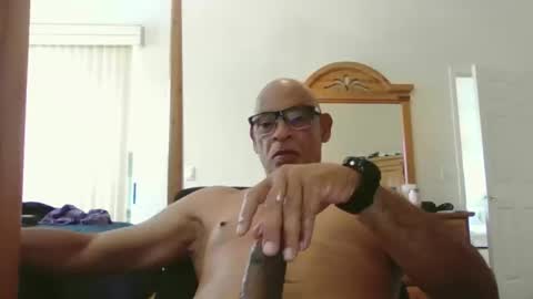 RioNel online show from 04/13/26, 04:01