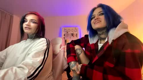 Snapshot of ripper_66 chatting on 12/01/24, 05:57   DianaBrite            fansl y online show from 12/01/24, 05:57