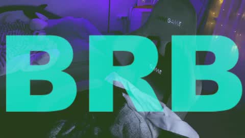 Snapshot of ripper_66 chatting on 01/13/25, 04:08   DianaBrite            fansl y online show from 01/13/25, 04:08