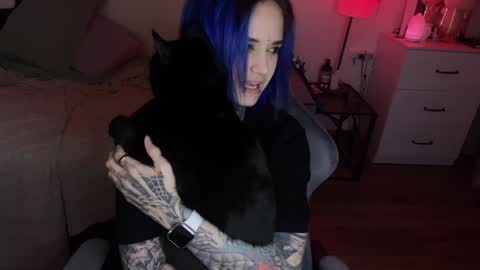 Snapshot of ripper_66 chatting on 02/07/25, 03:52   DianaBrite            fansl y online show from 02/07/25, 03:52