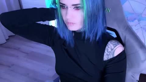 Snapshot of ripper_66 chatting on 09/08/25, 02:49   DianaBrite            fansl y online show from 09/08/25, 02:49