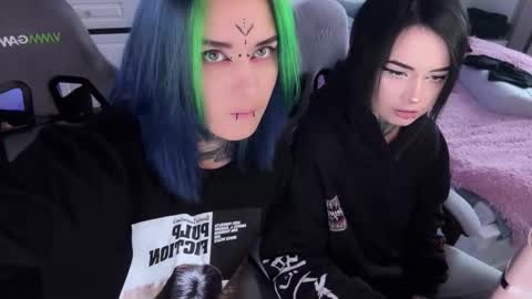 Snapshot of ripper_66 chatting on 09/22/25, 11:23   DianaBrite            fansl y online show from 09/22/25, 11:23