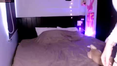 Snapshot of riri_rich chatting on 09/20/25, 04:13 Rita online show from 09/20/25, 04:13